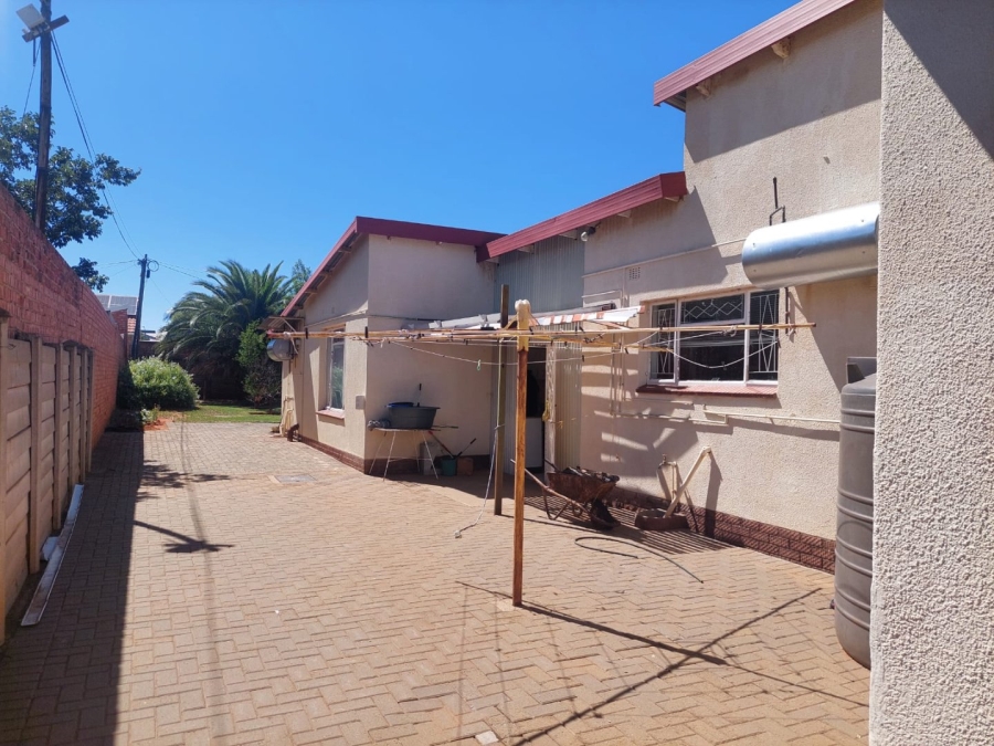 3 Bedroom Property for Sale in Hadison Park Northern Cape